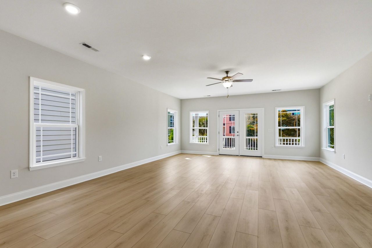 114b 8th Ave. S Photo 11