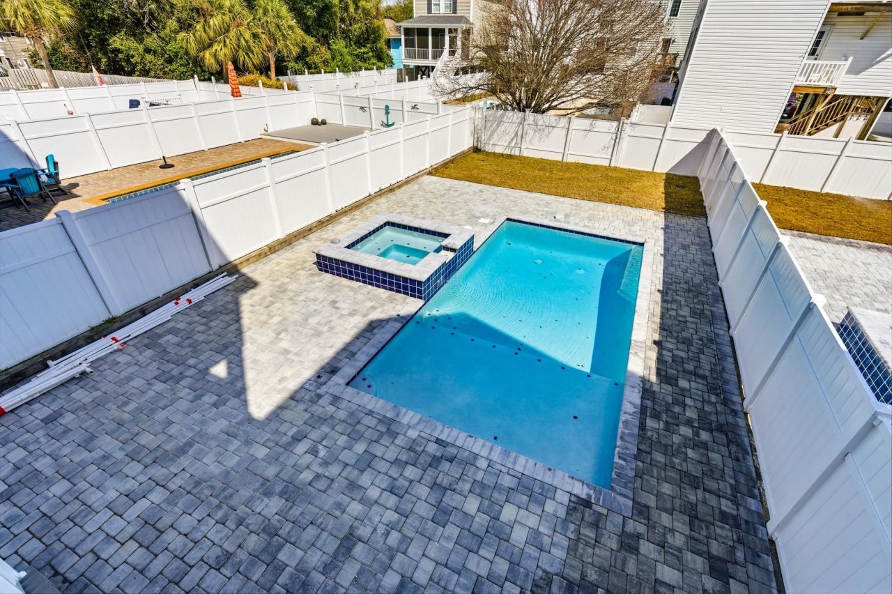 114b 8th Ave. S Photo 20