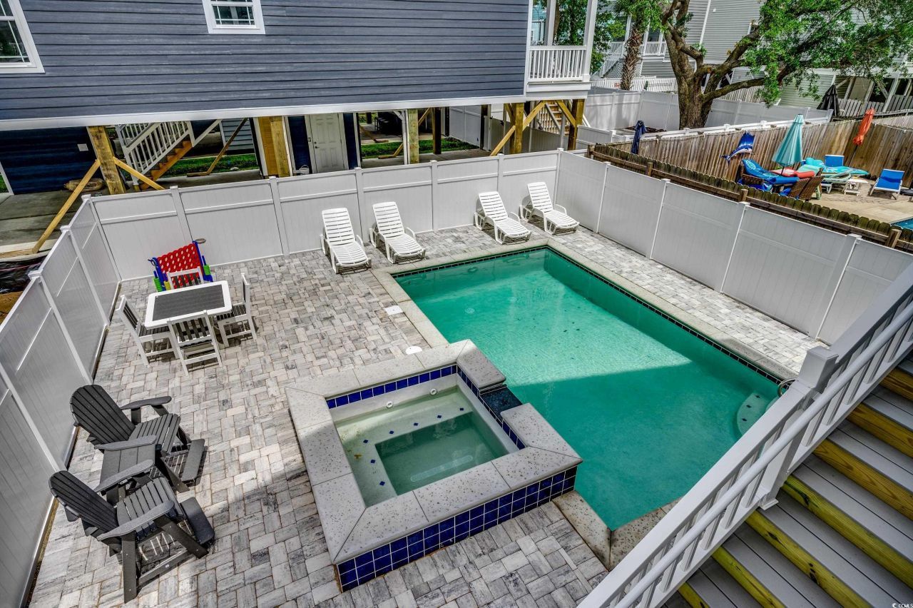 114b 8th Ave. S Photo 22