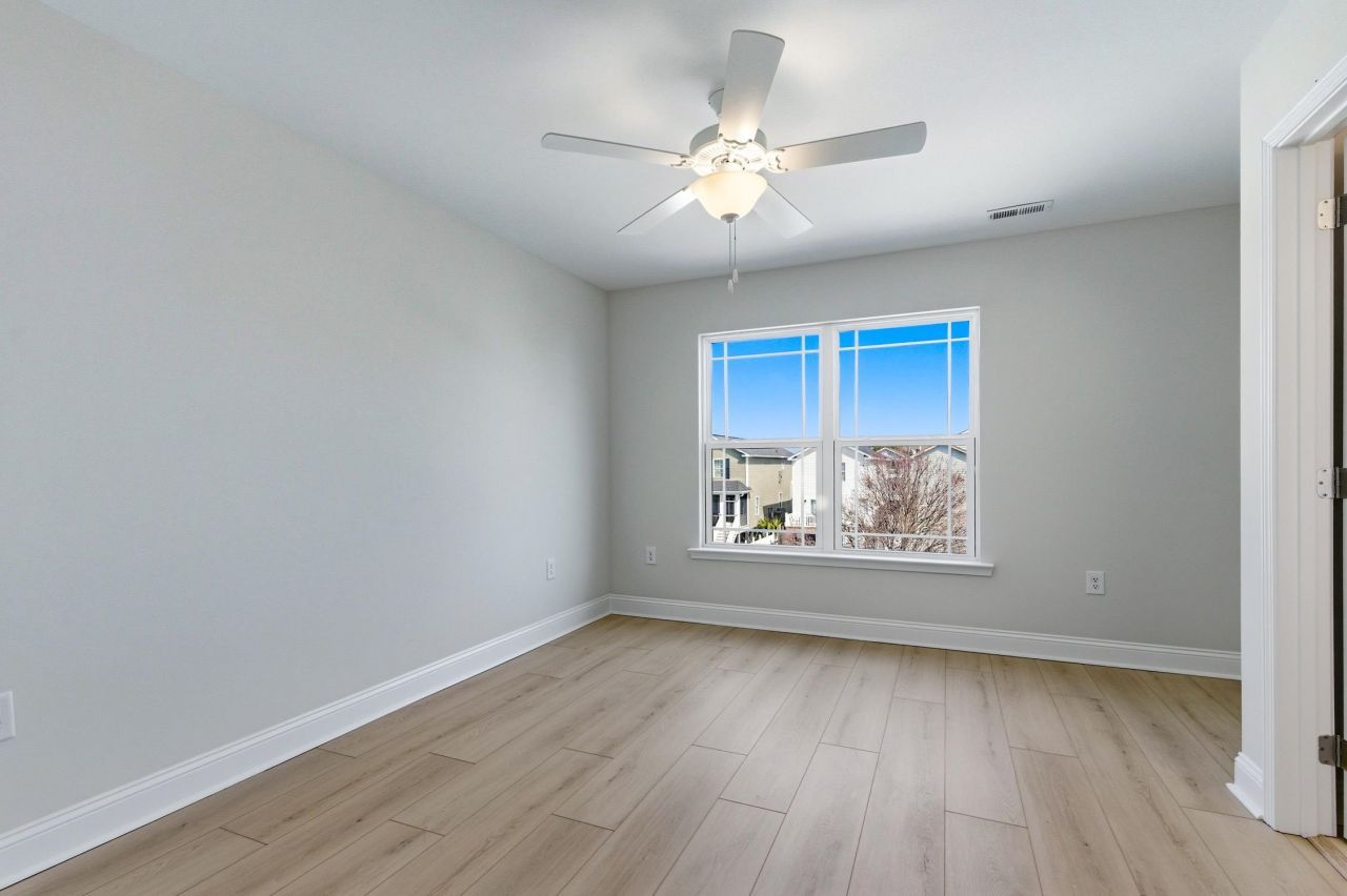 114b 8th Ave. S Photo 24