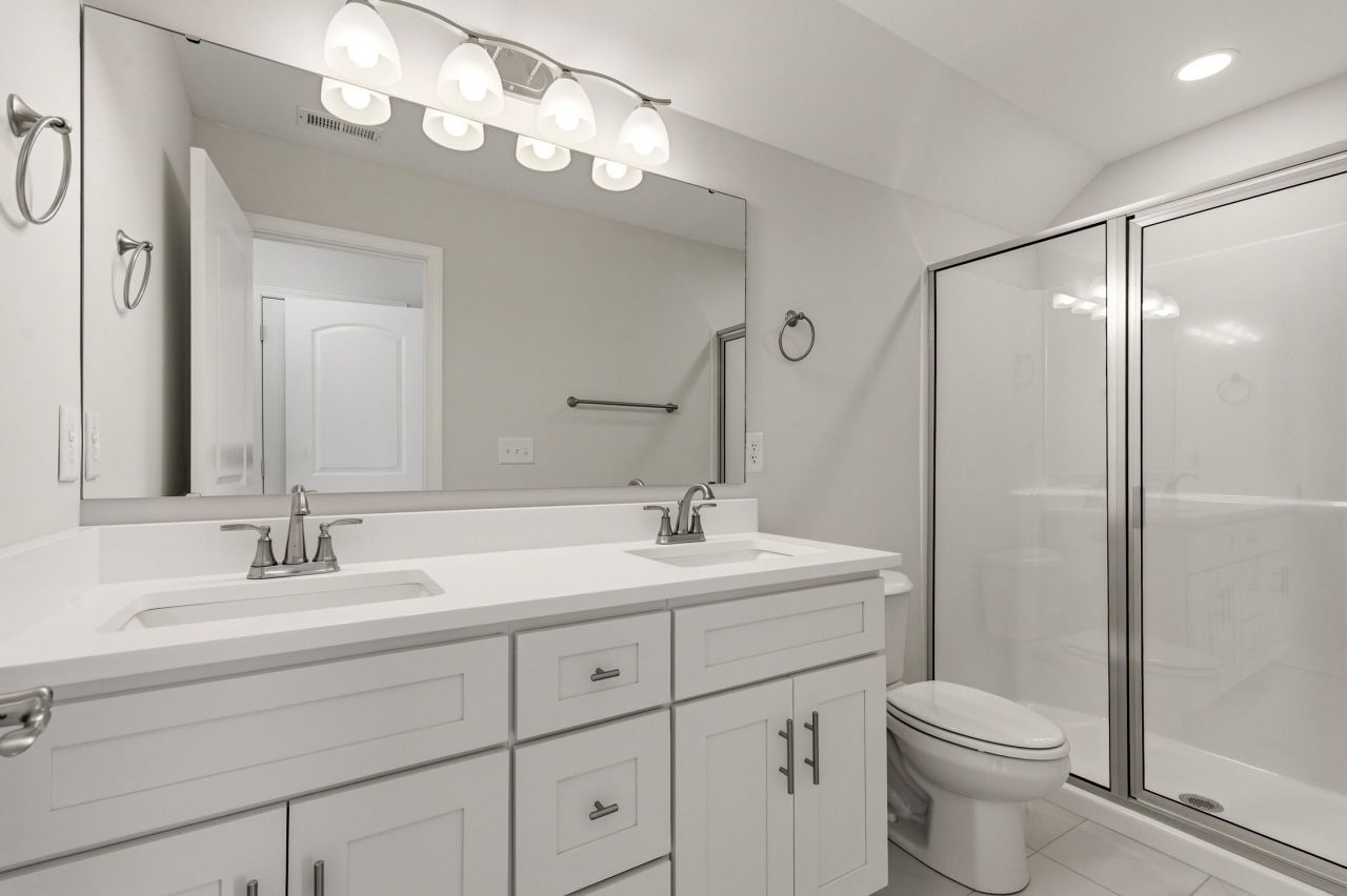 114b 8th Ave. S Photo 38