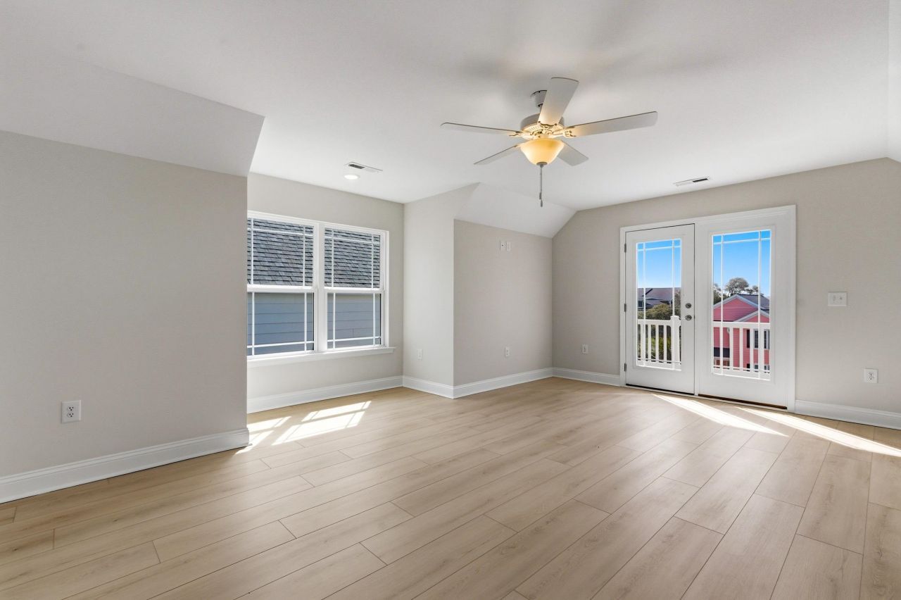 114b 8th Ave. S Photo 39