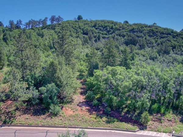 3195 Cedar Heights Drive, Colorado Springs, CO 80904