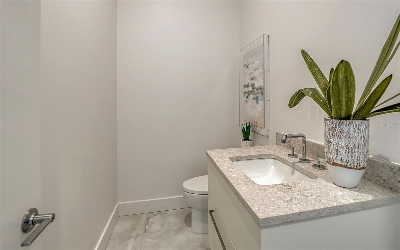 33 S Palm Avenue, Unit 1501, Sarasota, FL 34236 Photo