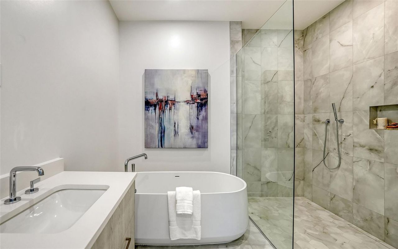 33 S Palm Avenue, Unit 1501, Sarasota, FL 34236 Photo