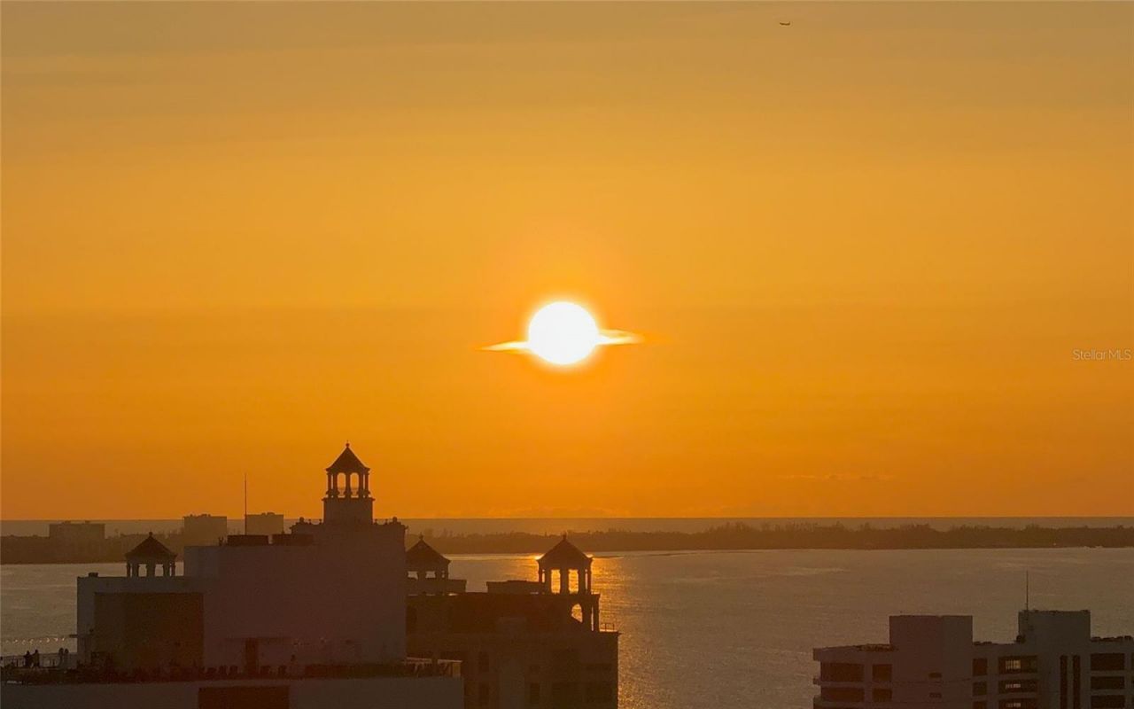 33 S Palm Avenue, Unit 1501, Sarasota, FL 34236 Photo