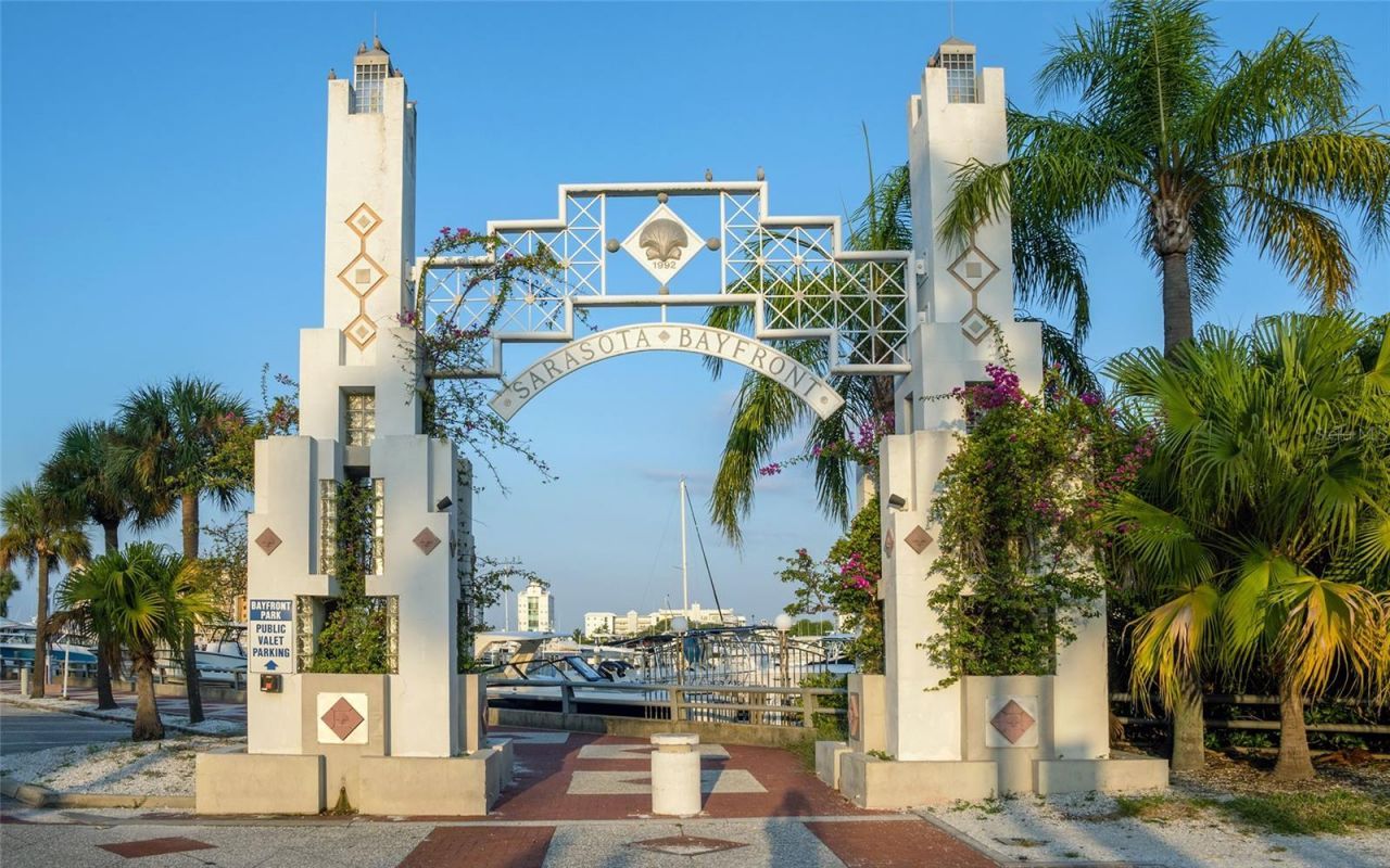 33 S Palm Avenue, Unit 1501, Sarasota, FL 34236 Photo