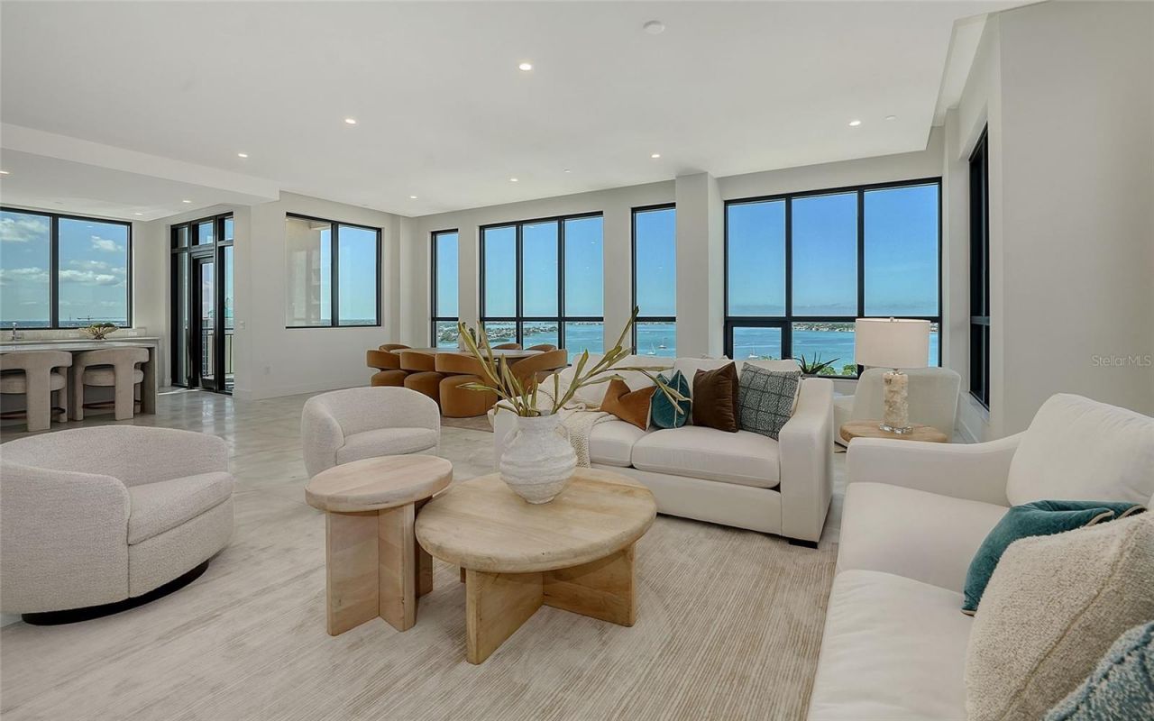 33 S Palm Avenue, Unit 1501, Sarasota, FL 34236 Photo