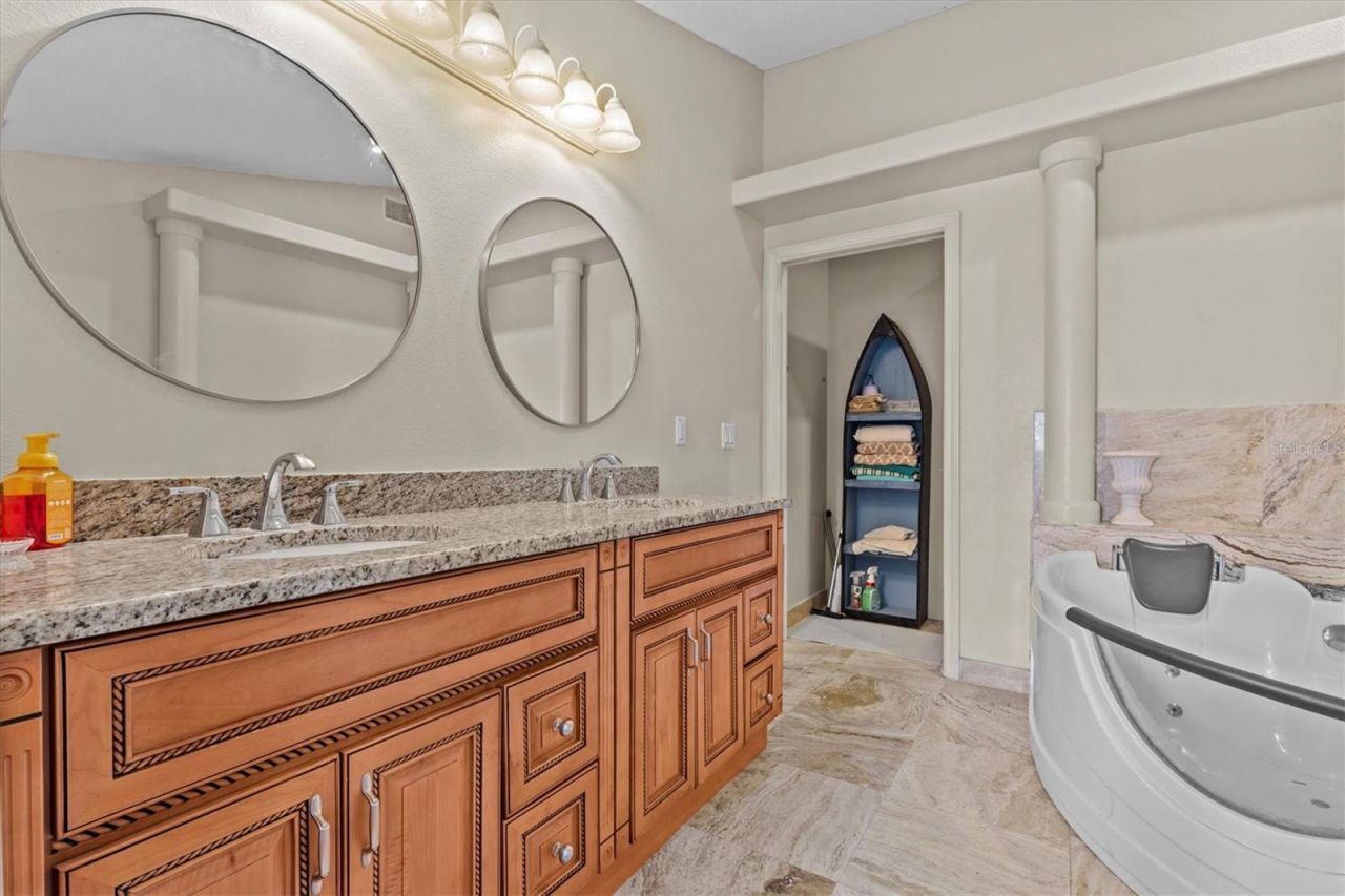 3337 Mangrove Drive, Hernando Beach, FL 34607 Photo