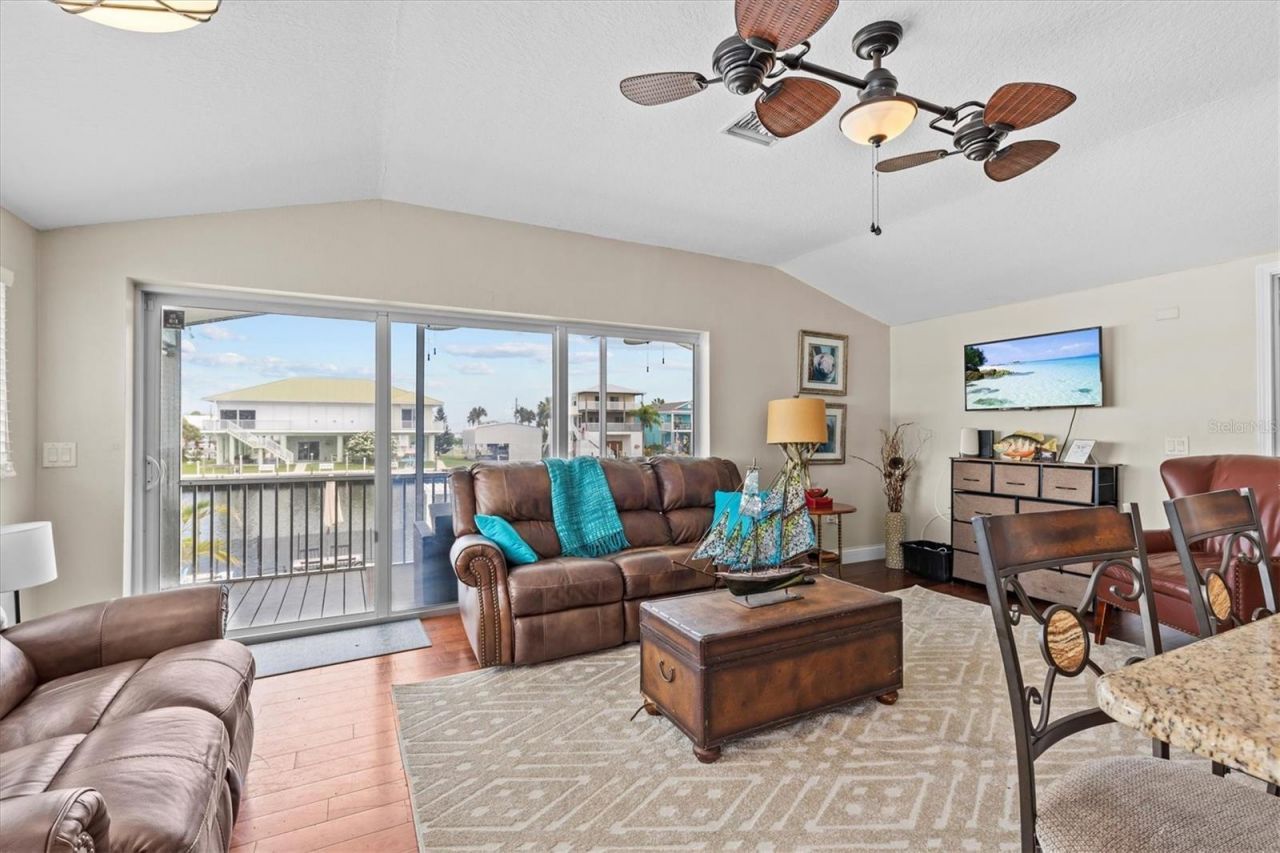 3337 Mangrove Drive, Hernando Beach, FL 34607 Photo