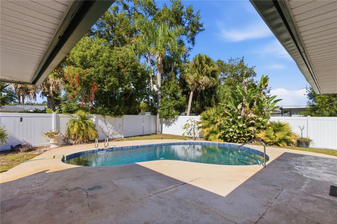 4158 Prudence Drive, Sarasota, FL 34235 Photo