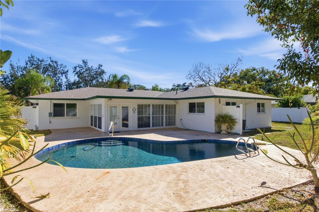 4158 Prudence Drive, Sarasota, FL 34235 Photo