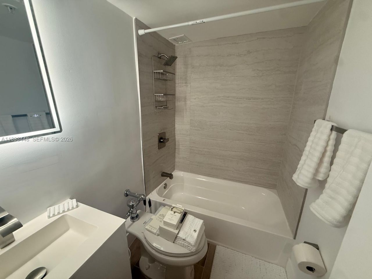 1500 Bay Rd, Unit 724S, Miami Beach, FL 33139 Photo