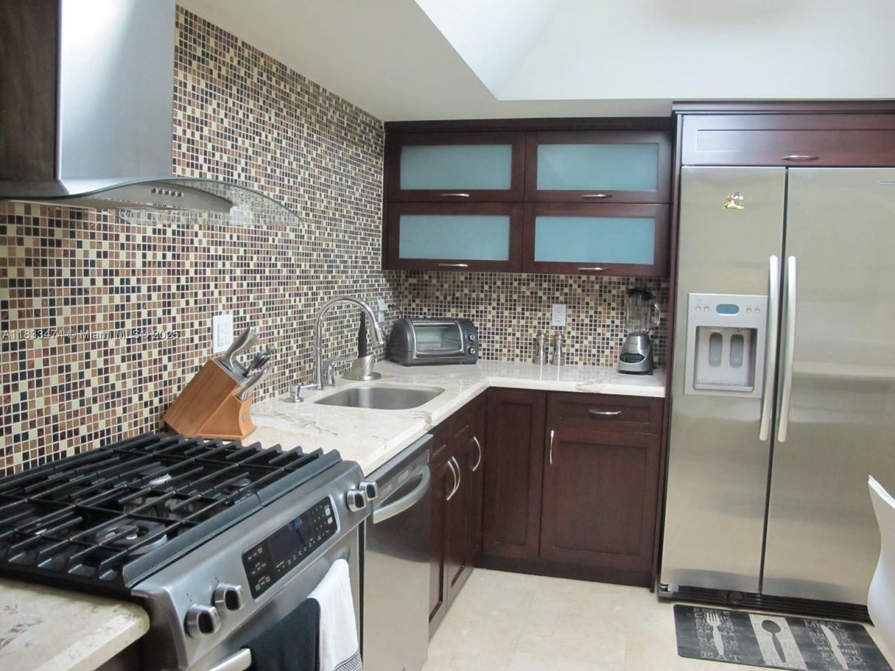 3140 S Ocean Dr, Unit 1207, Hallandale Beach, FL 33009 Photo