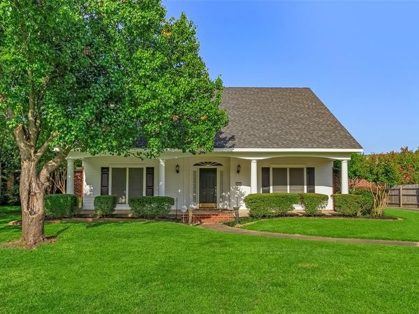 206 Hampton Court, Bossier City, LA 71111