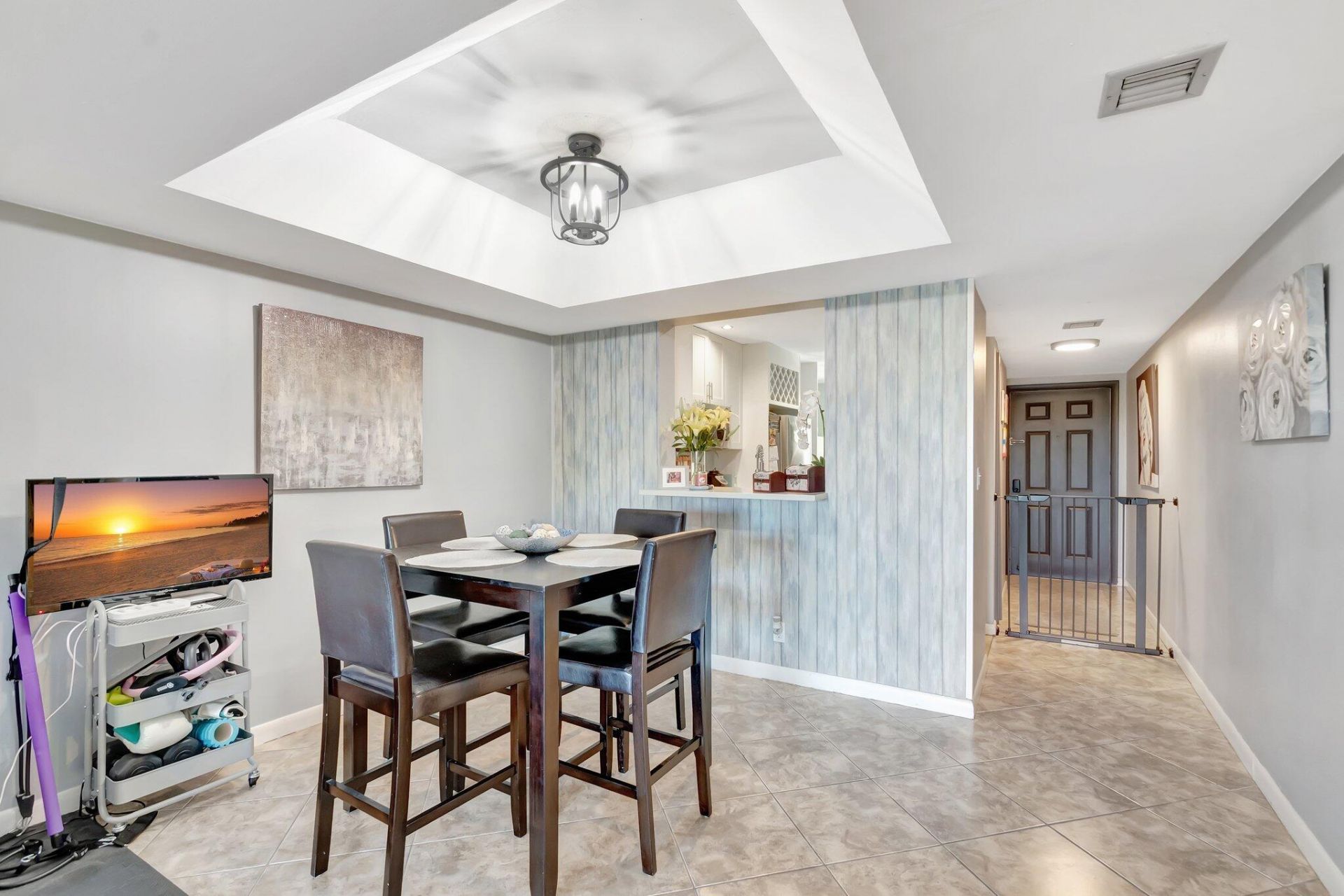 5884 Morningstar Circle, Unit 303, Delray Beach, FL 33484 Photo
