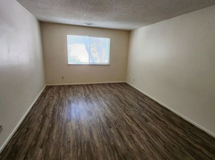 2300 Dickerson Road, Unit 16, Reno, NV 89503 Photo