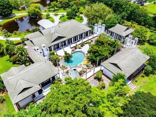 8549 Surrey Lane, Boca Raton, FL 33496