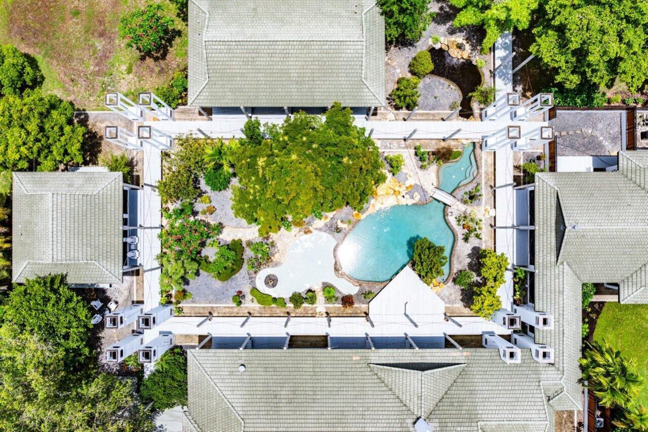 8549 Surrey Lane, Boca Raton, FL 33496 Photo