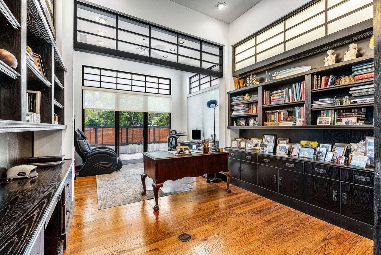 8549 Surrey Lane, Boca Raton, FL 33496 Photo