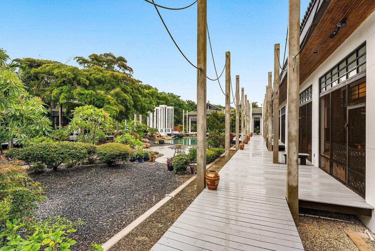 8549 Surrey Lane, Boca Raton, FL 33496 Photo