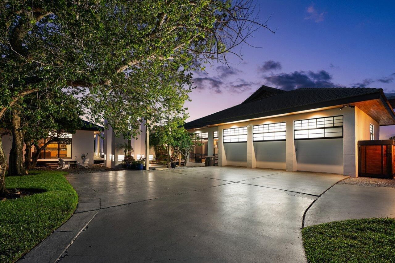 8549 Surrey Lane, Boca Raton, FL 33496 Photo