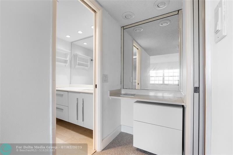 535 Oaks Drive, Unit 508, Pompano Beach, FL 33069 Photo