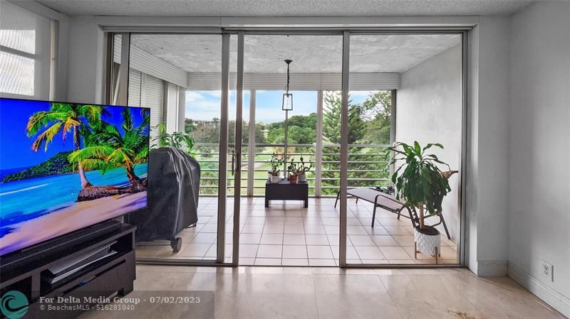 535 Oaks Drive, Unit 508, Pompano Beach, FL 33069 Photo