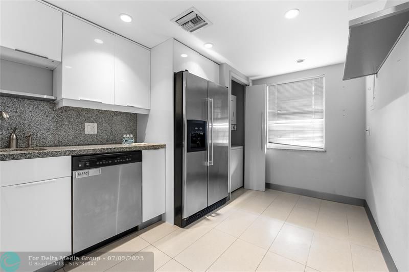 535 Oaks Drive, Unit 508, Pompano Beach, FL 33069 Photo