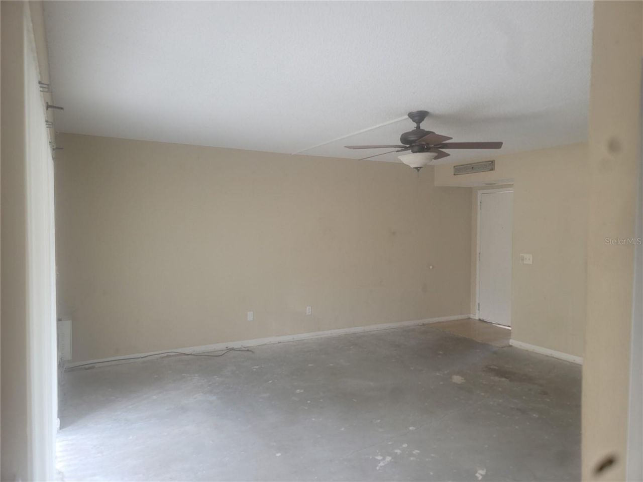5125 Puritan Circle, Unit 1103, Tampa, FL 33617 Photo