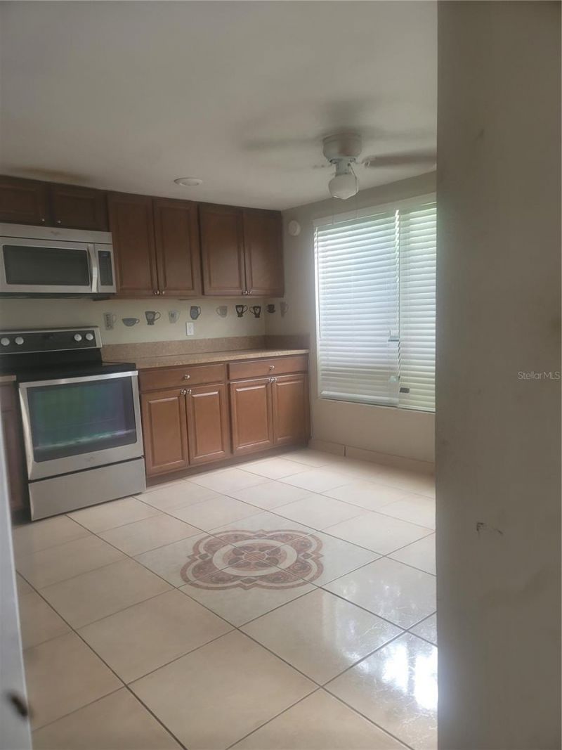 5125 Puritan Circle, Unit 1103, Tampa, FL 33617 Photo