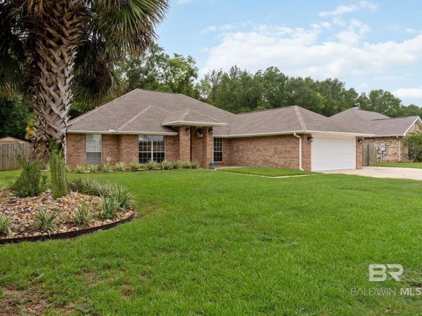 157 Pemberton Loop, Fairhope, AL 36532