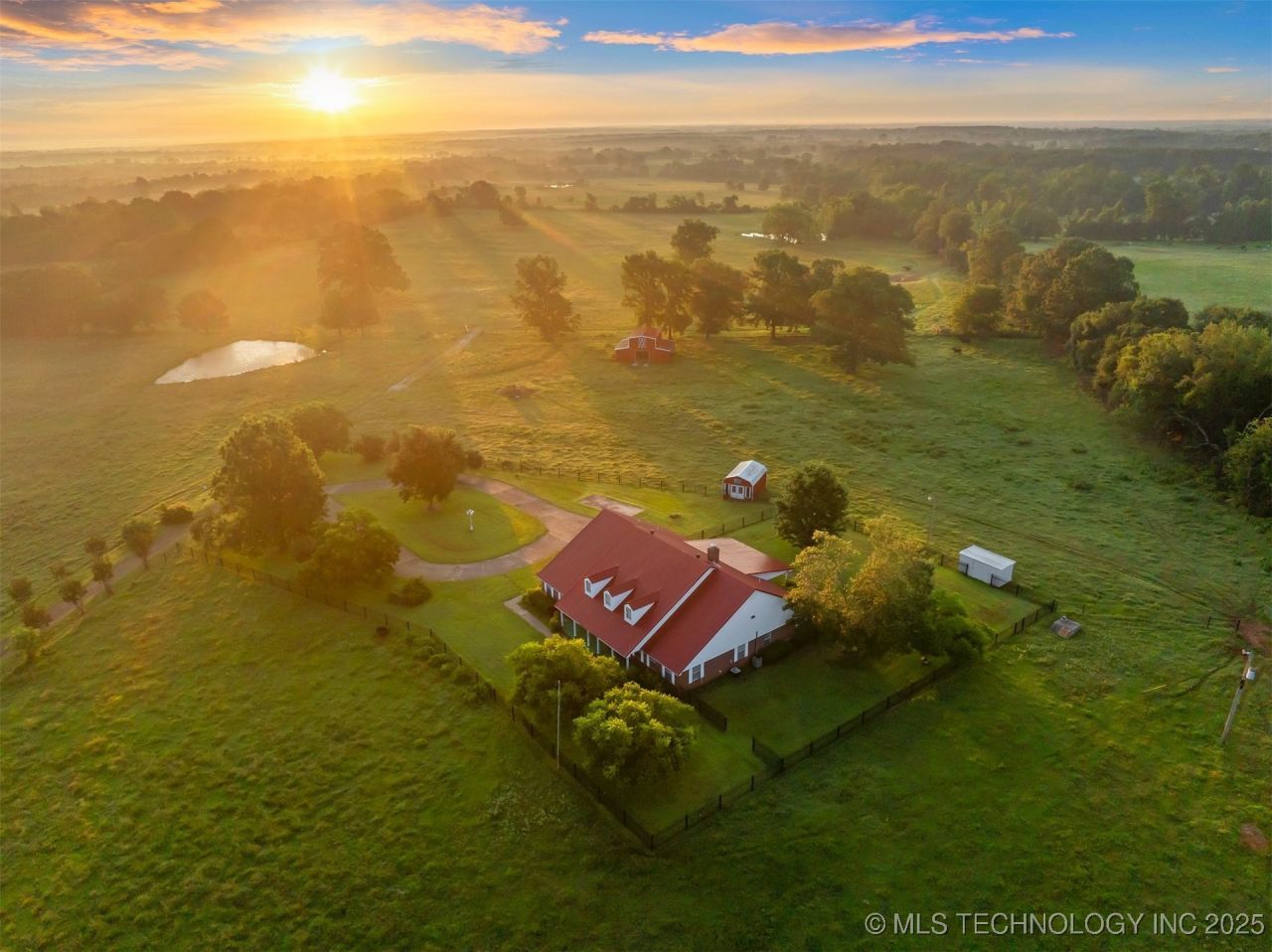 800 N Denison Road, Idabel, OK 74745 Main Photo