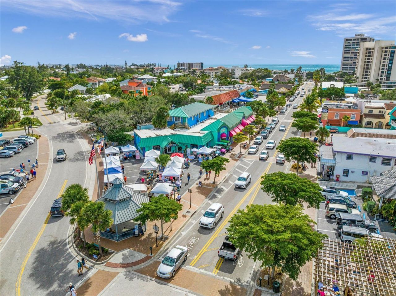 915 Beach Road, Unit 215, Siesta Key, FL 34242 Photo