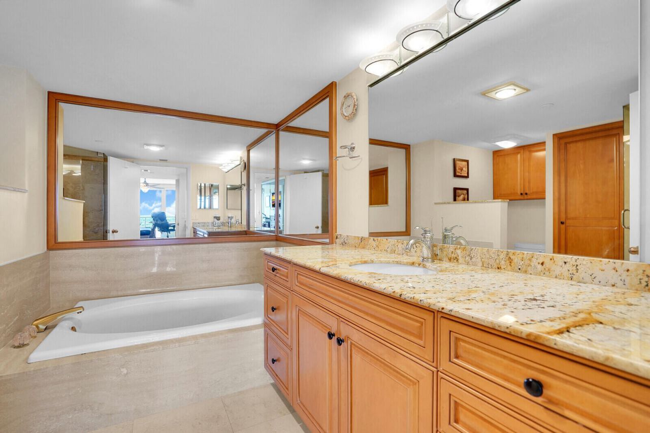 4101 N Ocean Boulevard, Unit 1604, Boca Raton, FL 33431 Photo