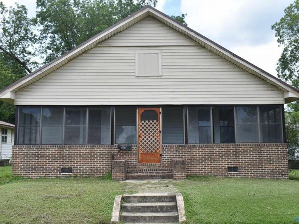 2821 Sansom Avenue, Gadsden, AL 35904