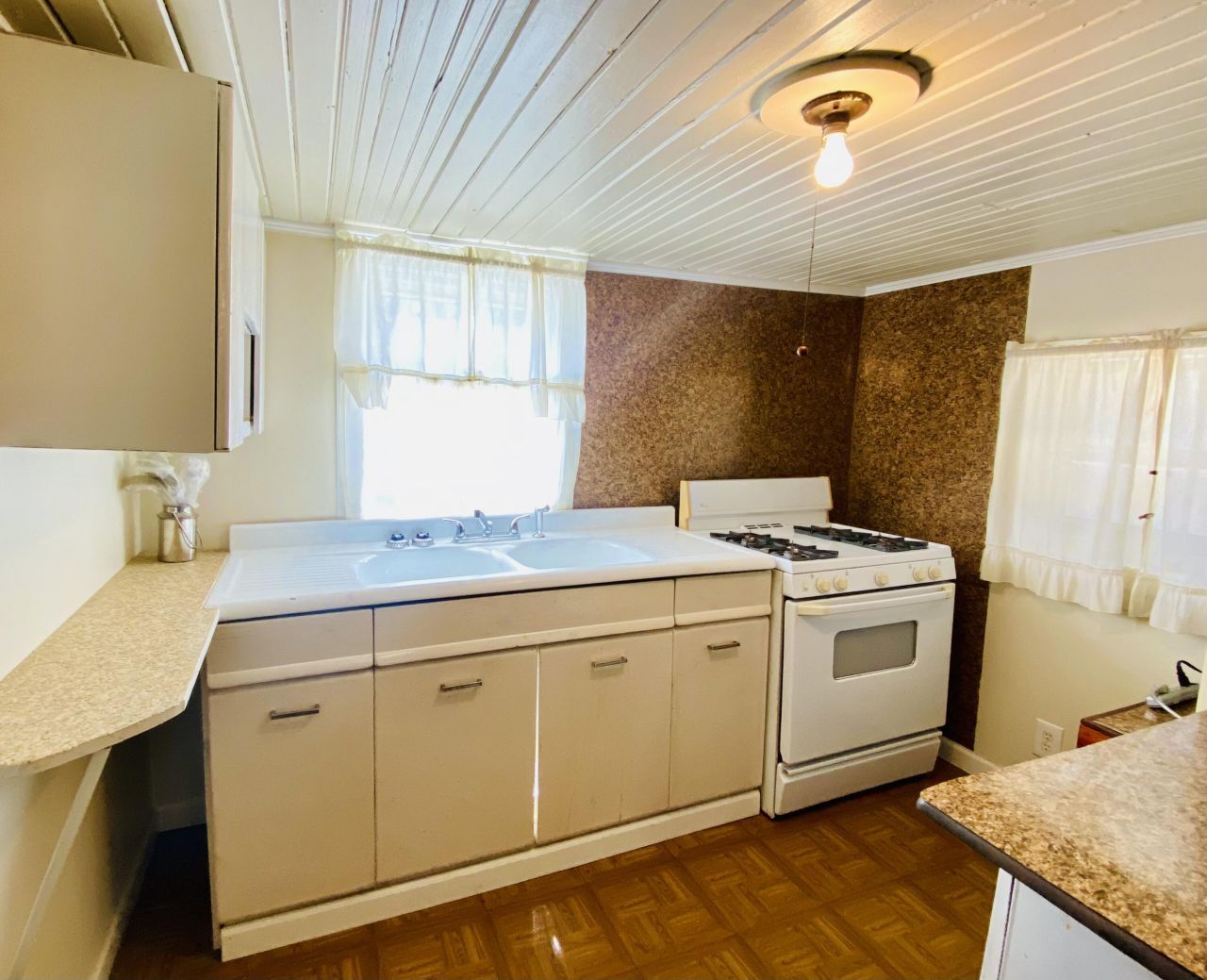 7548 Highway 41 Photo 10