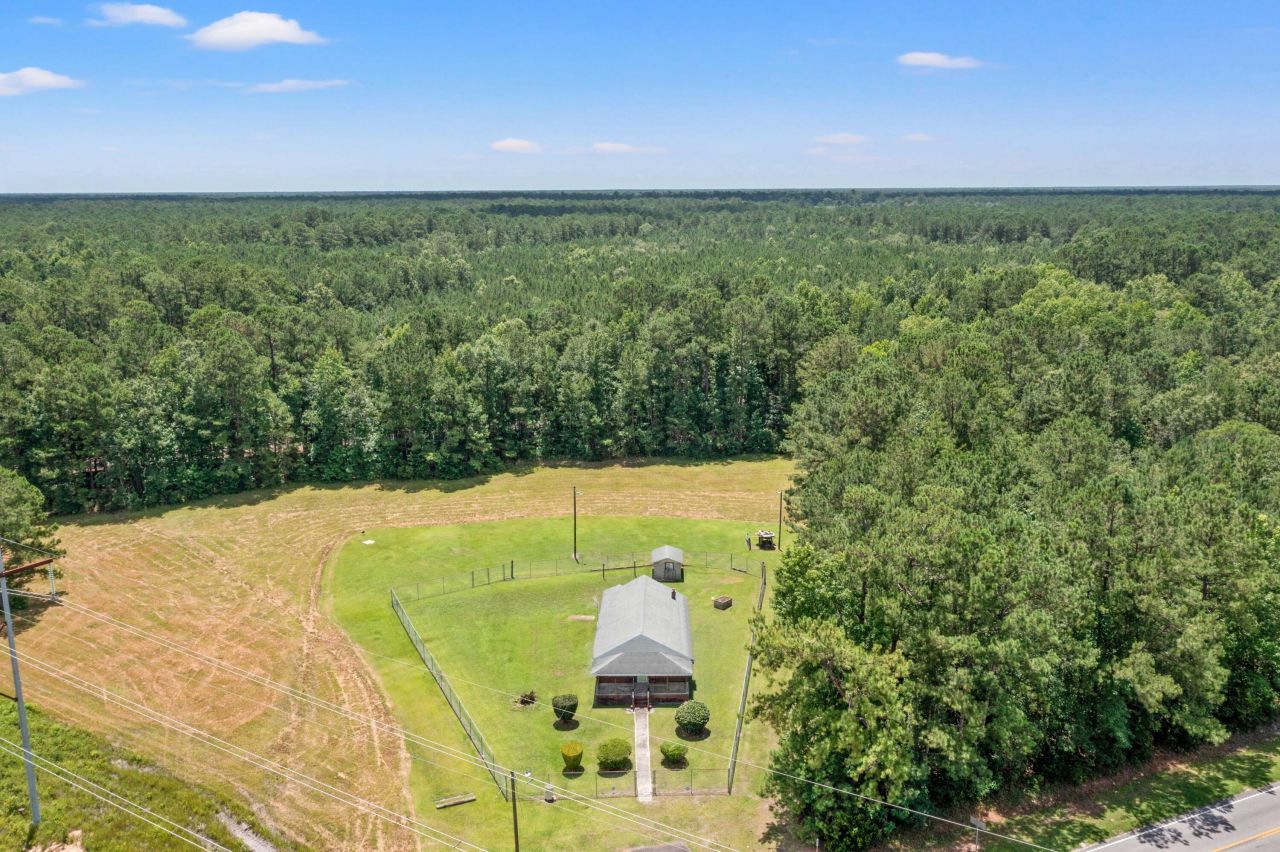 7548 Highway 41 Photo 26