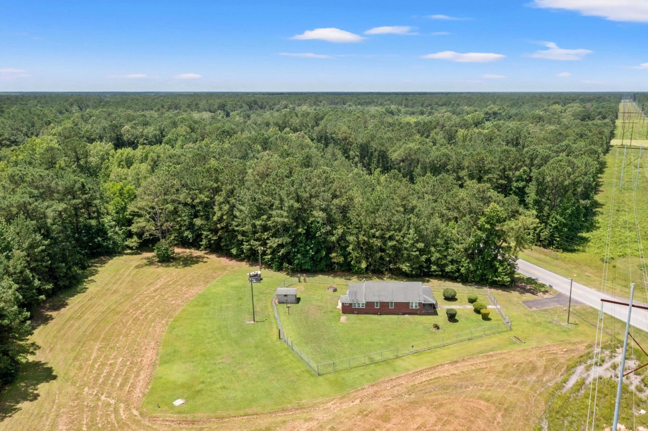 7548 Highway 41 Photo 27