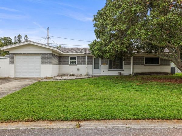 1848 68TH AVENUE N, ST PETERSBURG, FL 33702