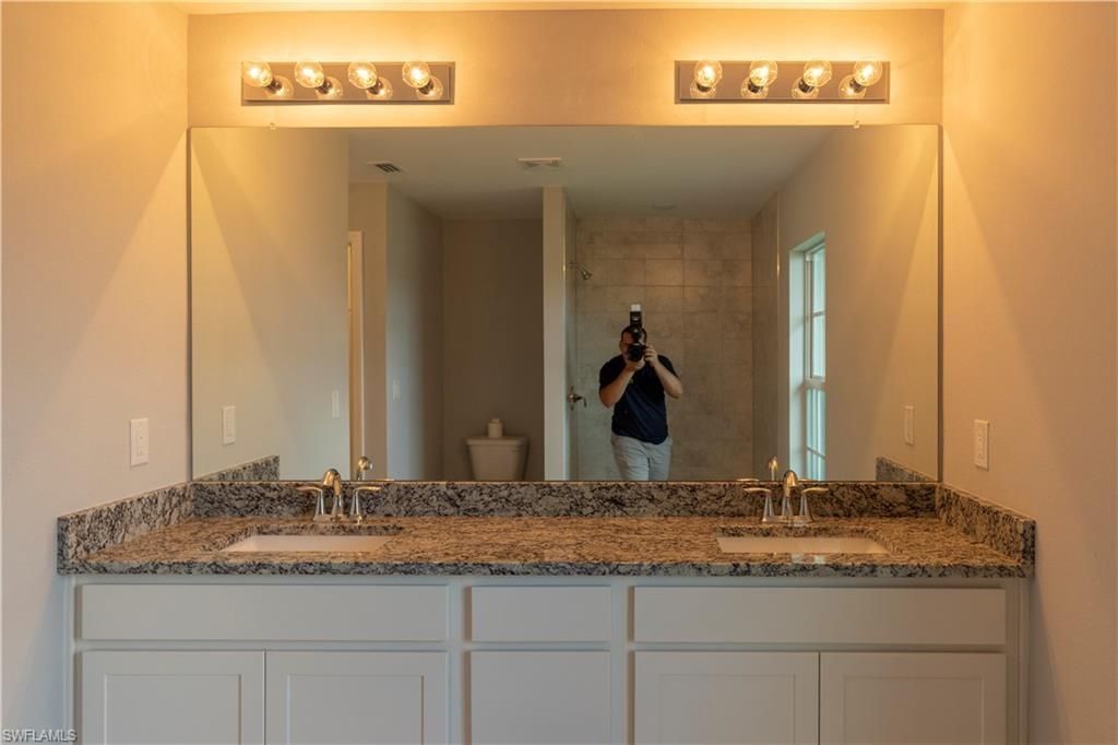 1400 SW 1st Ter, Cape Coral, FL 33991 Photo