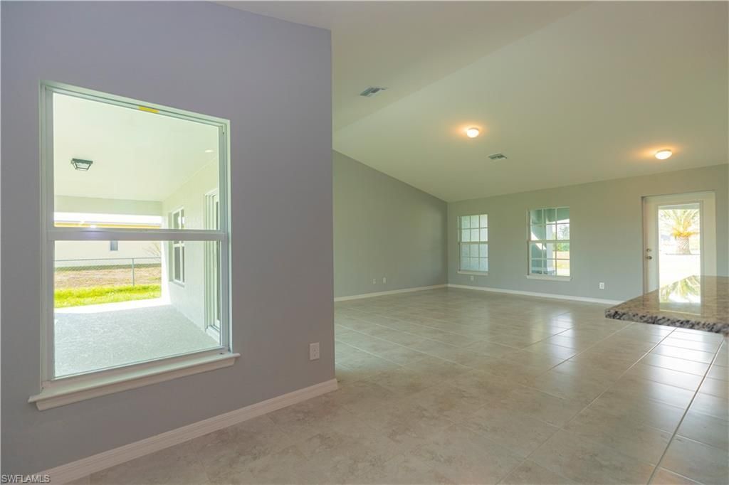 1400 SW 1st Ter, Cape Coral, FL 33991 Photo