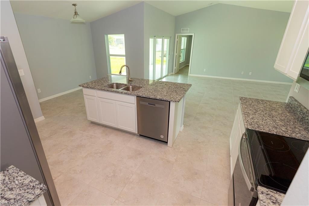 1400 SW 1st Ter, Cape Coral, FL 33991 Photo