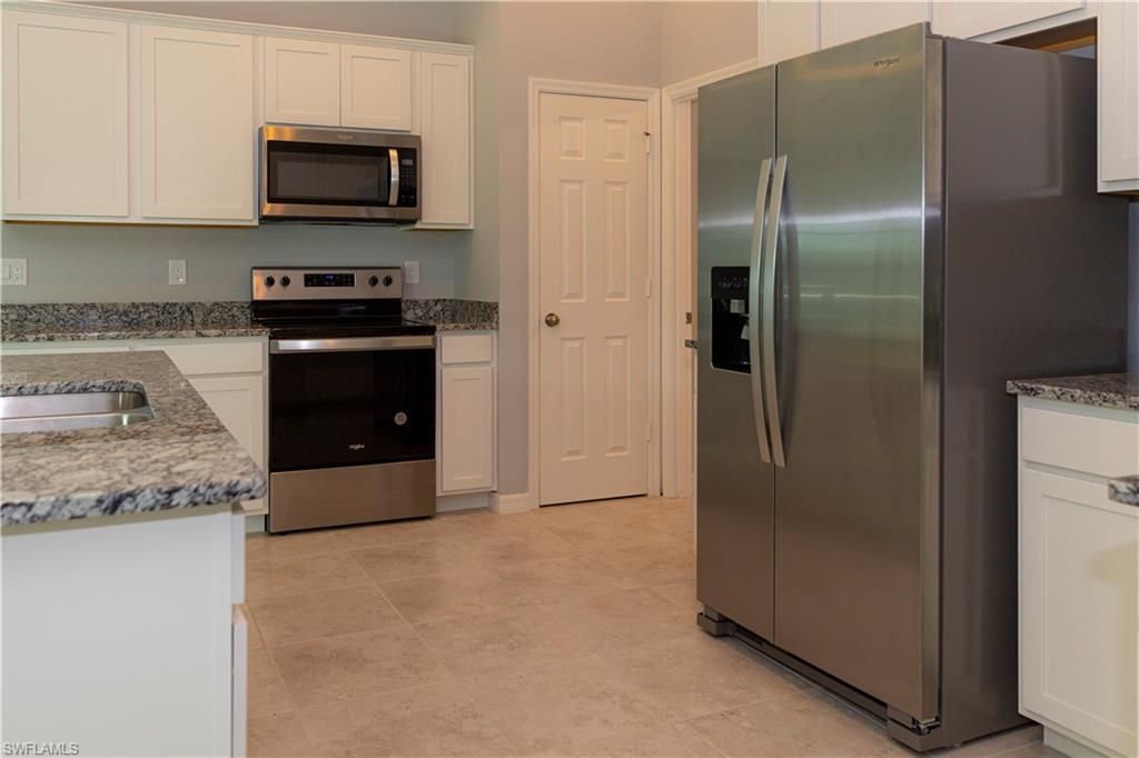 1400 SW 1st Ter, Cape Coral, FL 33991 Photo