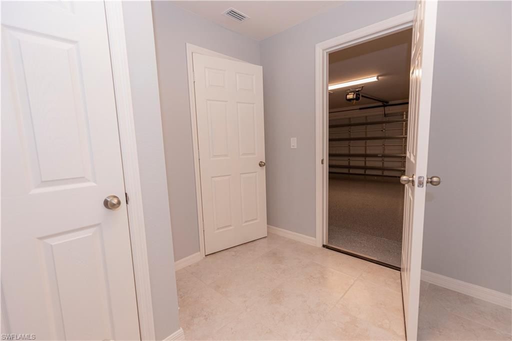 1400 SW 1st Ter, Cape Coral, FL 33991 Photo