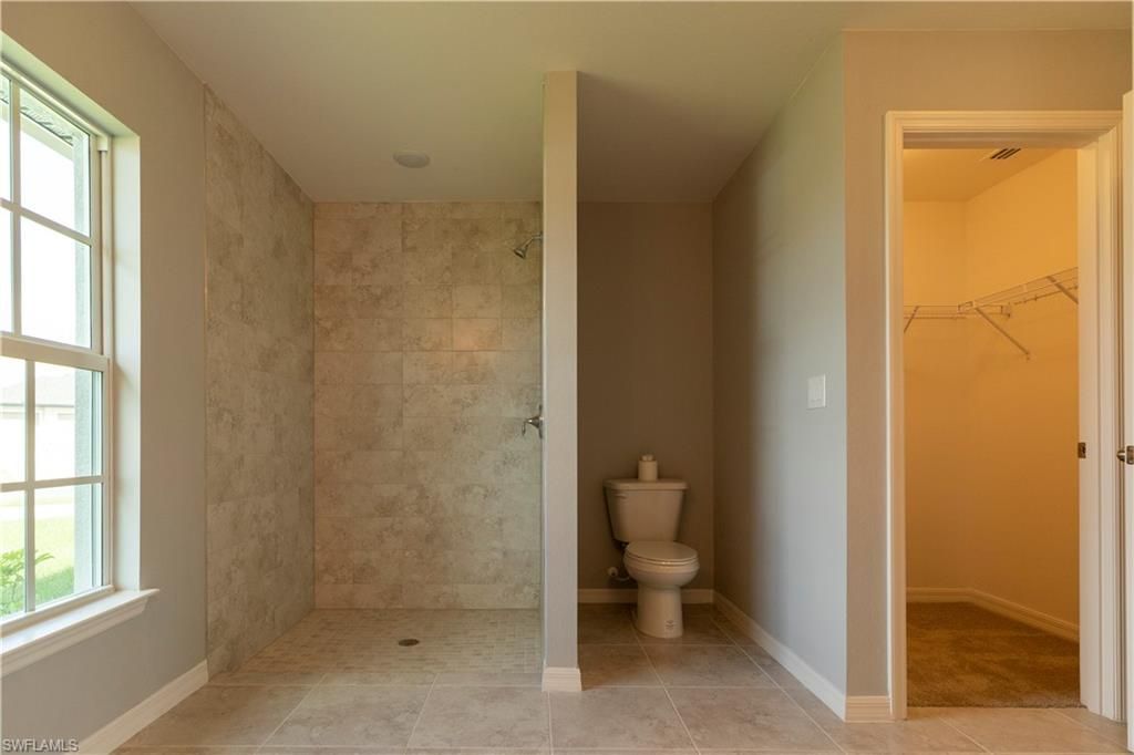 1400 SW 1st Ter, Cape Coral, FL 33991 Photo