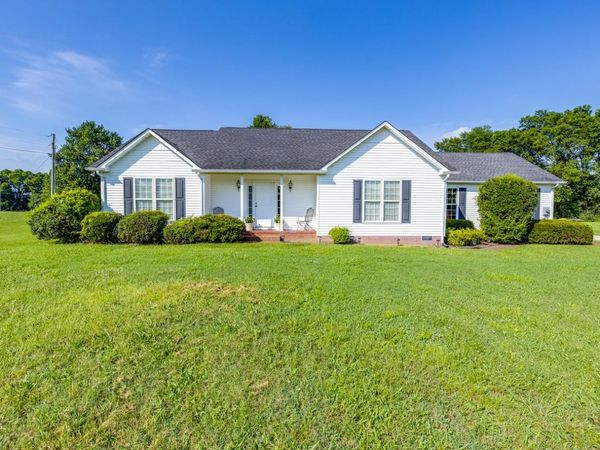 3454 Williamsport Pike, Williamsport, TN 38487