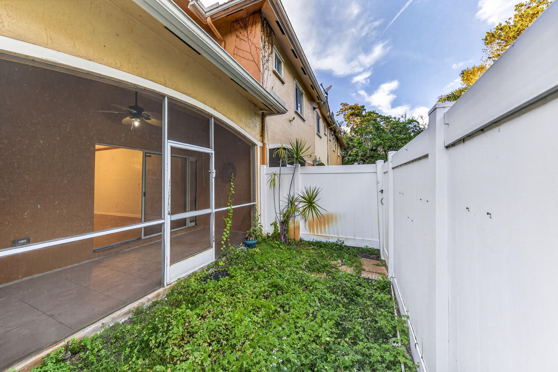 6600 Catalina Lane, Tamarac, FL 33321 Photo