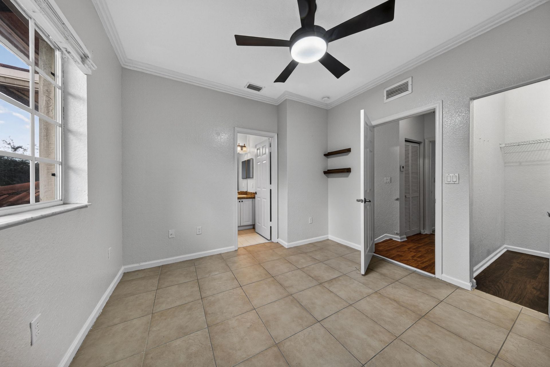 6600 Catalina Lane, Tamarac, FL 33321 Photo