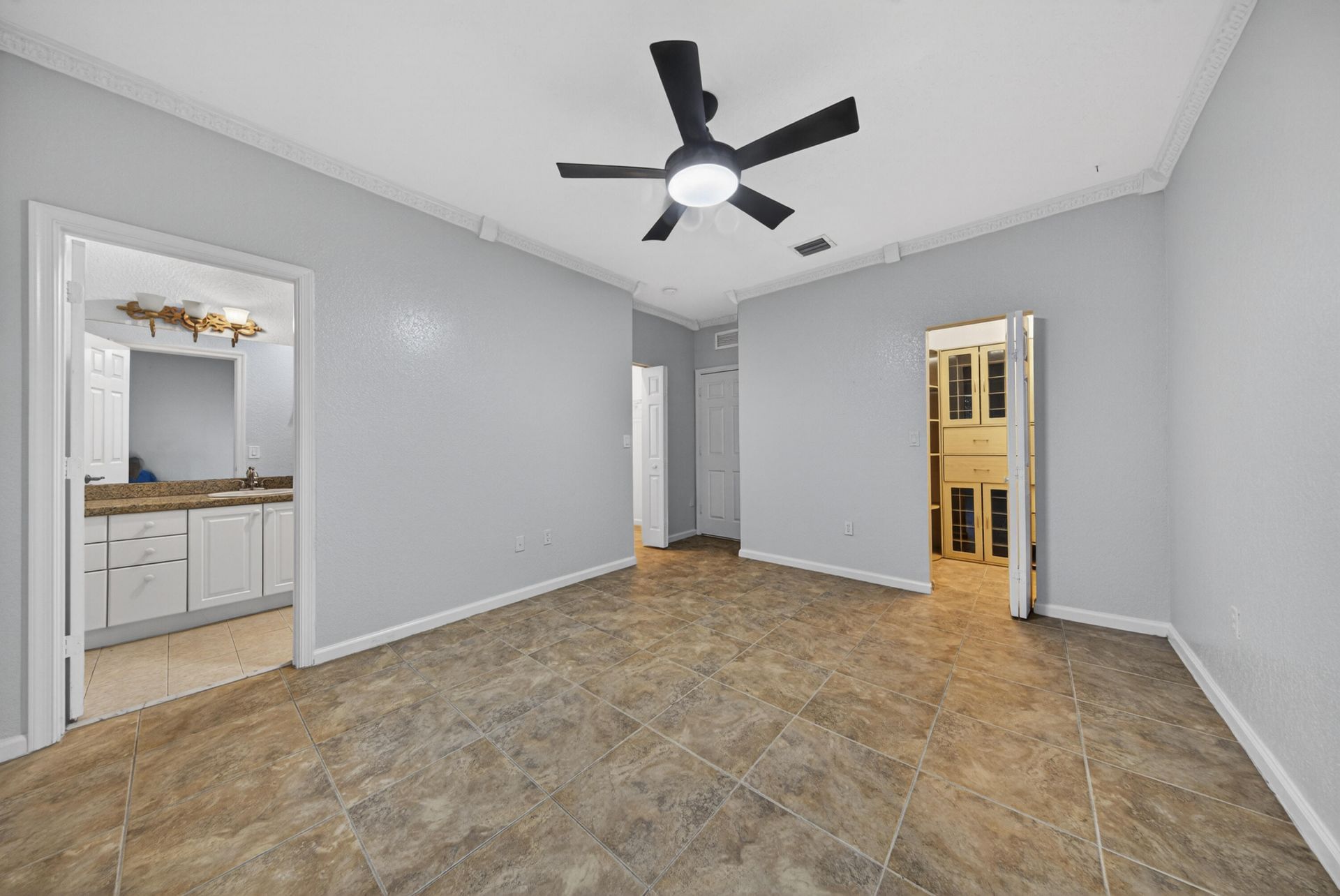 6600 Catalina Lane, Tamarac, FL 33321 Photo